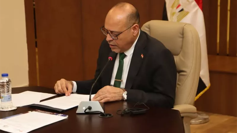 وزير العمل: 200 ألف جنيه لأسرة كل متوفى و20 ألفا للمصاب بحادث المنوفية