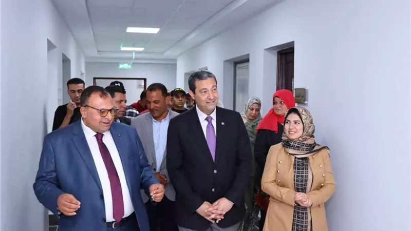 محافظ دمياط يفتتح مبنى الوحدة المحلية لمدينة عزبة البرج