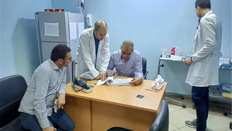 الطب الوقائى يتابع الحالة الصحية للحجاج المسافرين عبر ميناء نويبع