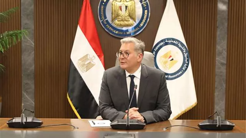 بالأسماء.. وزير البترول يصدر حركة تكليفات بين قيادات القطاع