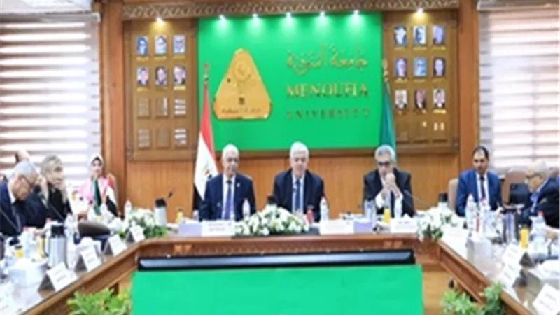 الأعلى للجامعات يحدد الأعداد المقبولة بكليات التكنولوجيا والتعليم