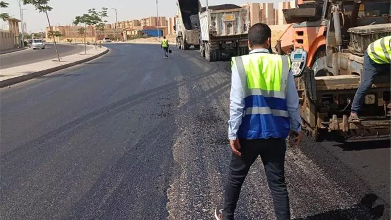خطوة هامة من جهاز بدر عن أحدث مشروعات الطرق فى المدينة.. بالصور