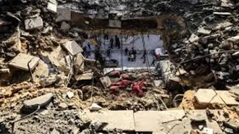 إعلان بلدية خزاعة جنوبي غزة «منطقة منكوبة»