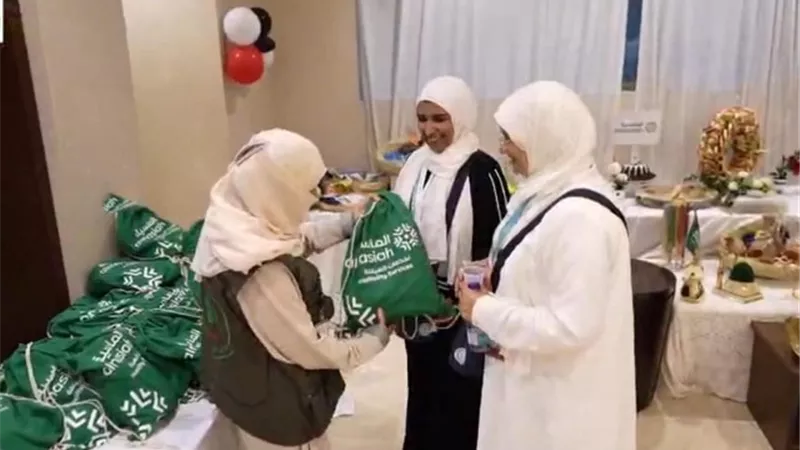 مع اقتراب تصعيدهم الي عرفات.. بدء استقبال حجاج الخمس نجوم