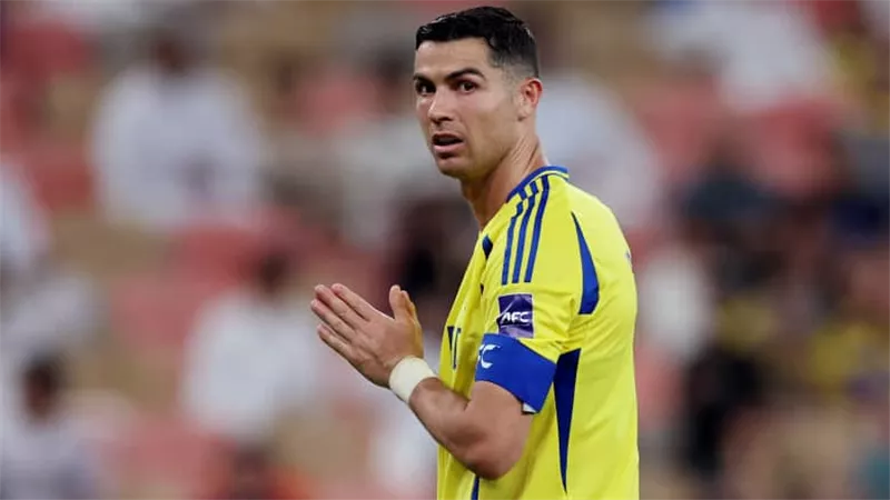 النصر يضع خطته لتمديد عقد رونالدو