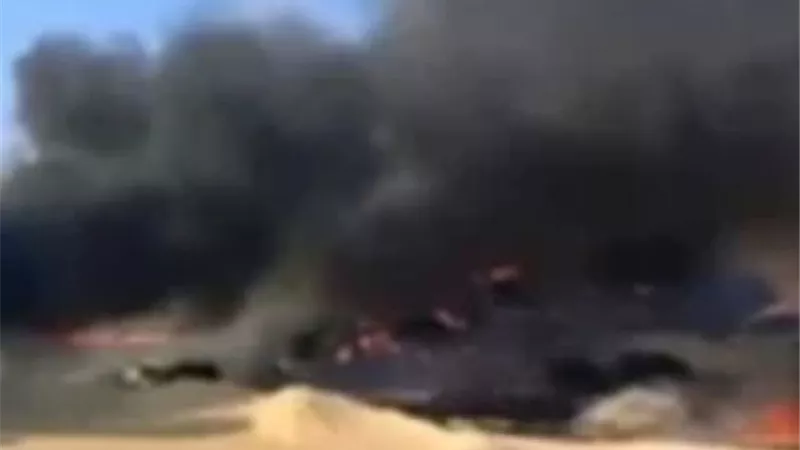 مصرع 3 فى انفجار سيارة نقل مواد بترولية إثر اصطدامها بأخرى