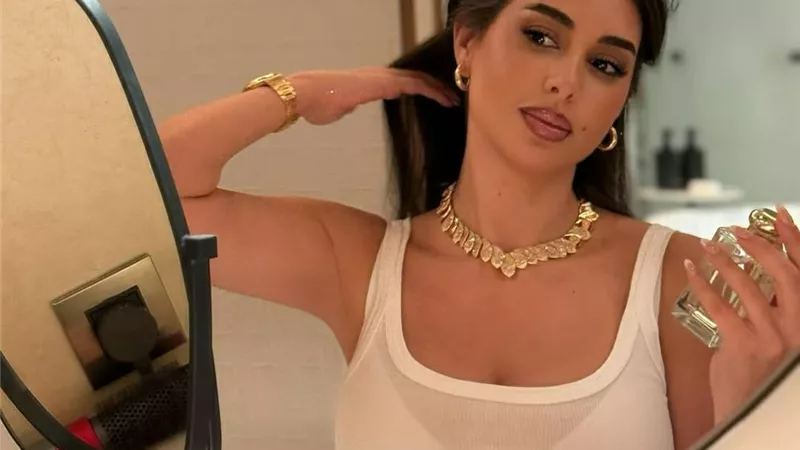 بملامح هادئة.. ياسمين صبرى تشارك متابعيها أحدث ظهور