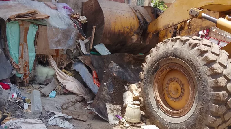 محافظ كفرالشيخ: إنهاء مشكلة تراكم القمامة ببلطيم