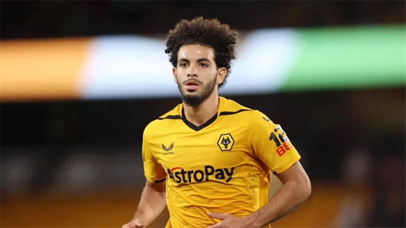مانشستر سيتي يستهدف ضم نجم ولفرهامبتون قبل كأس العالم للأندية