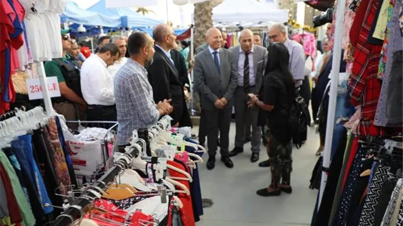 محافظ القاهرة يفتتح معرض القاهرة الخامس 