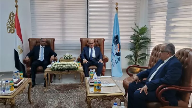 نائب وزير الإسكان يشارك في ورشة 