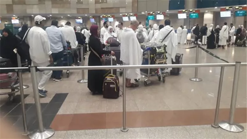 السياحة: وصول جميع الحجاج إلى الأراضي المقدسة
