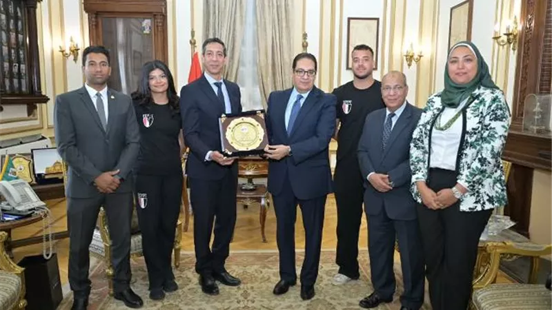 شراكة استراتيجية بين جامعة القاهرة واتحاد العاب القوي