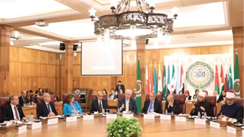 أيمن عاشور يفتتح فعاليات النسخة الثالثة للمؤتمر الدولي للمناخ