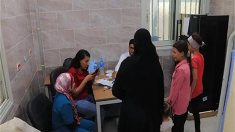 جامعة سوهاج تطلق قافلة طبية توعوية مجانية بقرية الشواولة
