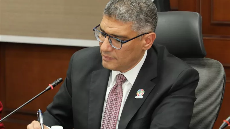 محافظ الجيزة يبحث طلبات مواطني الدقي والوراق وبولاق والعمرانية