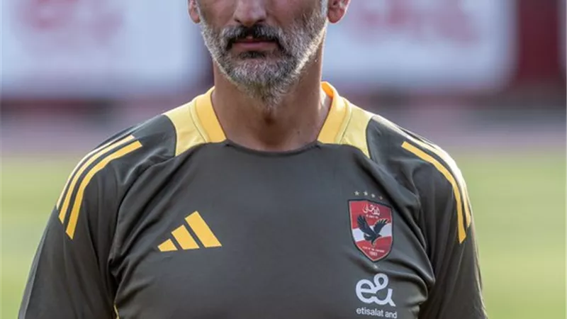 ريبييرو : الأهلي به مواهب كثيرة جدًا ولا يوجد لاعبًا مكانه ثابت