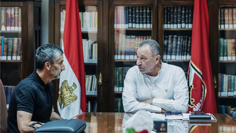 ريبيرو يكشف عن الصفقات المطلوبة للأهلي وطلباته من الخطيب .. شاهد