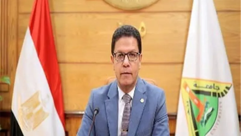 طوارئ بمستشفيات بنها الجامعية استعدادا لاستقبال عيدالأضحى المبارك