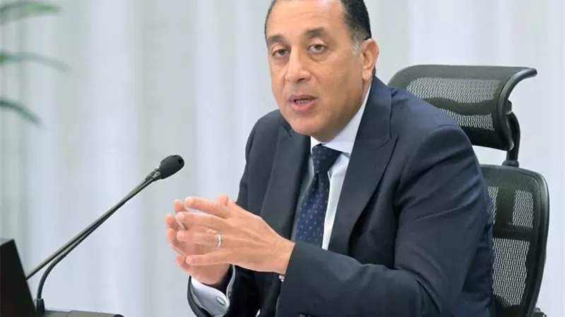 مجلس الوزراء يعقد اجتماعه الأسبوعي ويبحث موضوعات مهمة