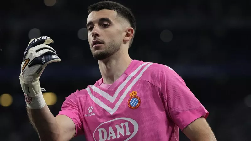 برشلونة يفعل الشرط الجزاء للتعاقد مع خوان جارسيا
