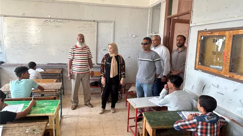 الدراسات الاجتماعية مسك ختام امتحانات الشهادة الإعدادية بمطروح