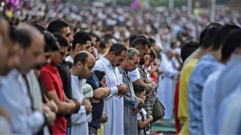 موعد صلاة عيد الأضحى بالقاهرة والجيزة والإسكندرية