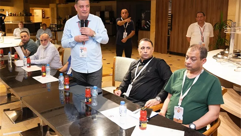 وزيرة التضامن تتابع خطة تصعيد حجاج الجمعيات الأهلية إلى عرفات