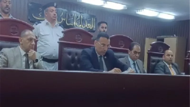 السجن المؤبد وغرامة 500 ألف جنيه لعامل لاتجاره في المخدرات