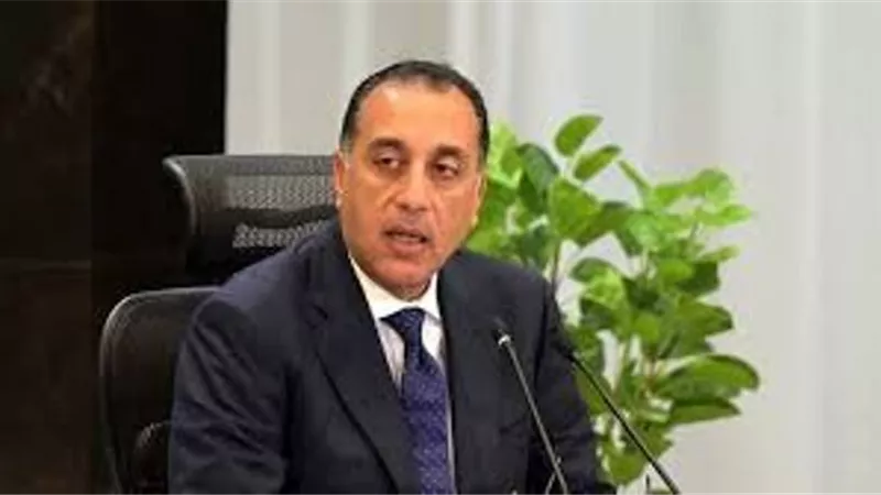 رئيس الوزراء عن مشروع چريان: نعلي قيمة أرض لا تصلح للزراعة