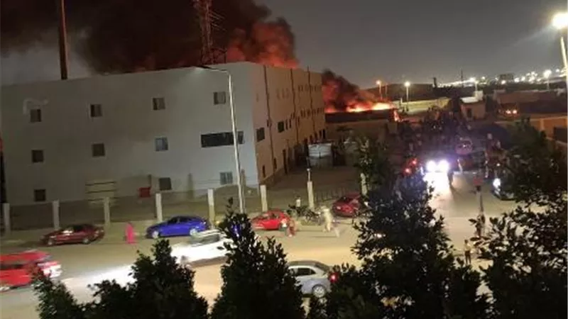 كشف سبب حريق سوق الخضار بالشروق.. ماذا حدث في ثلاجة الموز؟