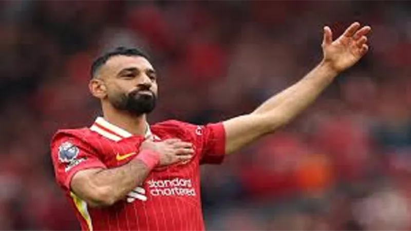 متفوقًا على نجوم برشلونة والريال.. صلاح الأفضل بين أجنحة العالم