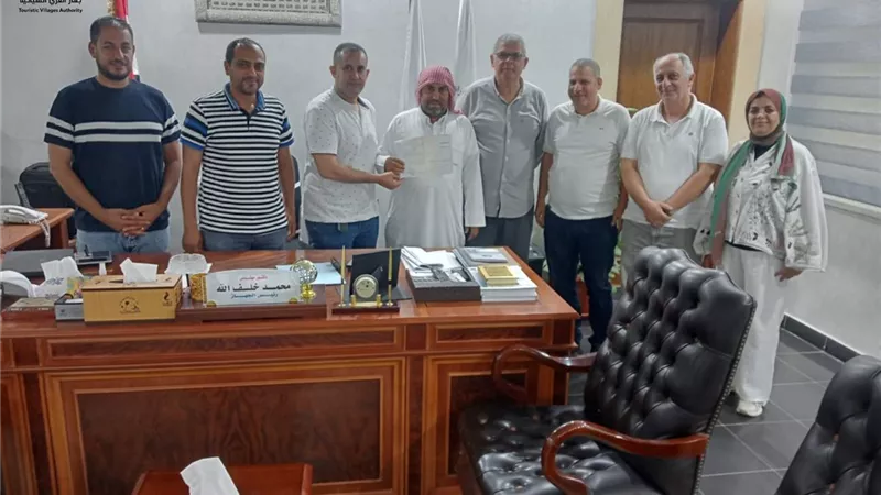 جهاز القرى السياحية يسلم أول رخصة بناء للسكن البديل بنيو مارينا