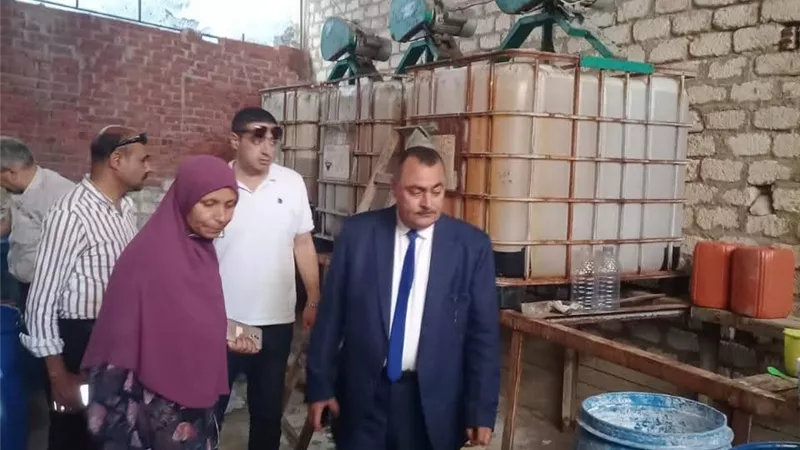 ١٢٢٣ مخالفة تموينية بأسواق دمياط