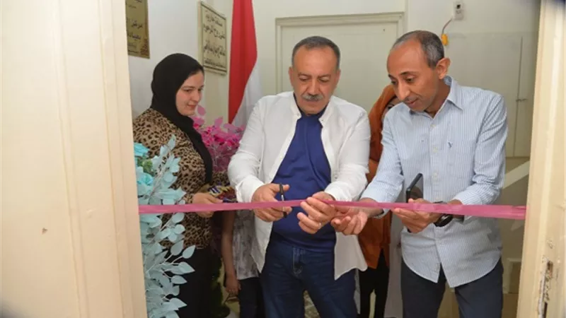 محافظ أسيوط يفتتح وحدة علاج طبيعي لدعم التأمين الصحي بأبنوب