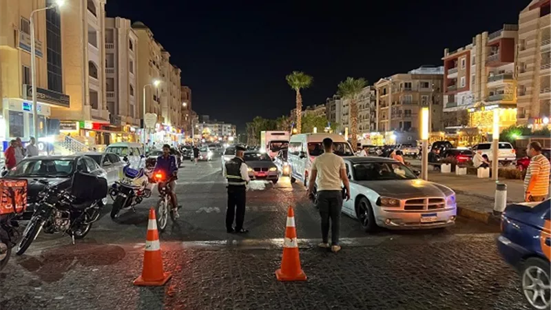 مديرية أمن البحر الأحمر تشن حملات مرورية موسعة لتأمين عيد الأضحى