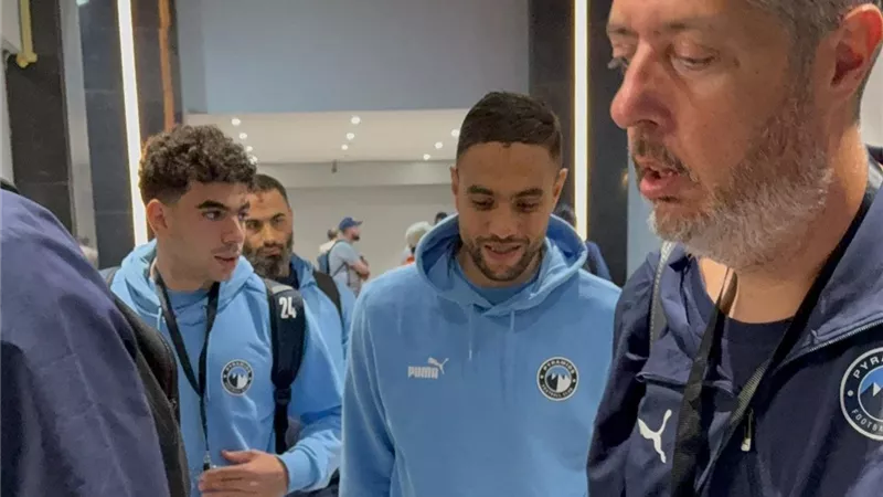 بيراميدز يصل استاد القاهرة لخوض نهائي كأس مصر أمام الزمالك