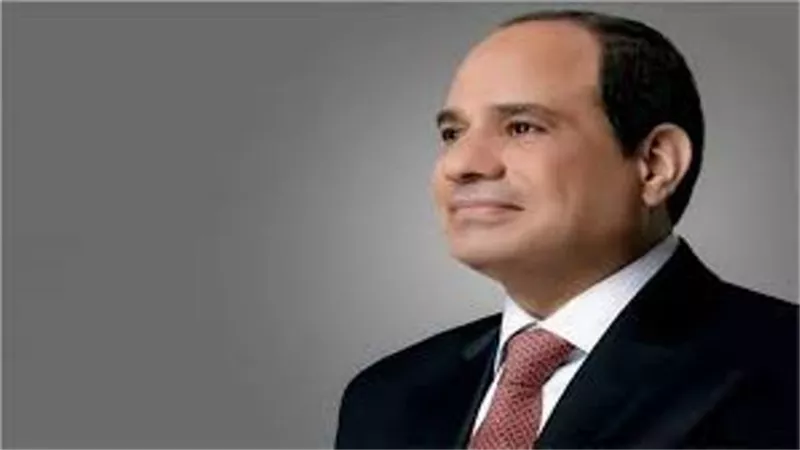 الرئيس السيسي يهنئ الشعب المصري والأمتين العربية والإسلامية بعيد الأضحى المبارك