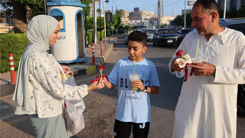 ورود وهدايا وكروت تهنئة 