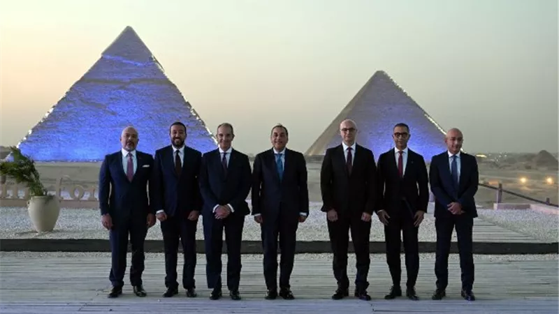 مدبولي يشهد حفل إطلاق خدمات الجيل الخامس للمحمول في مصر رسميا