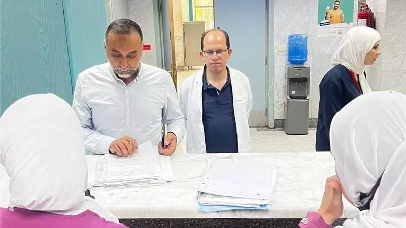 مرور لمدير ادارة المستشفيات علي مستشفى الغردقة العام