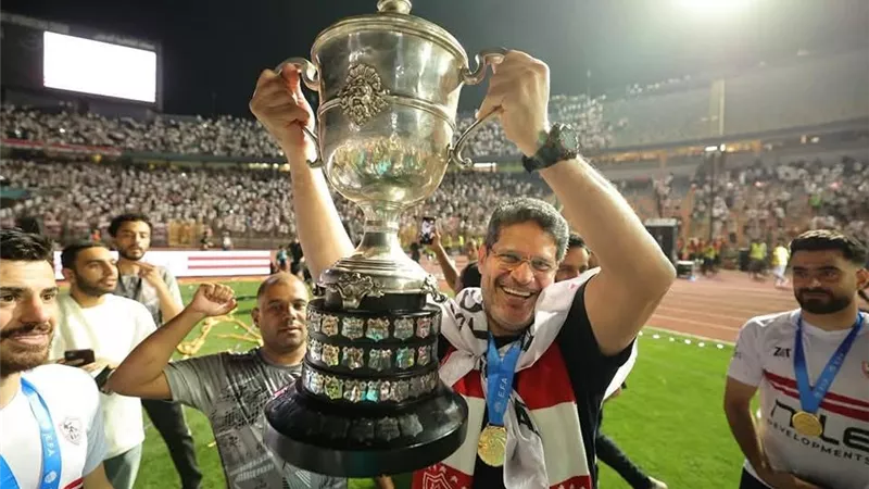 أيمن الرمادي: جمهور الزمالك هو الأوفى على مستوى العالم