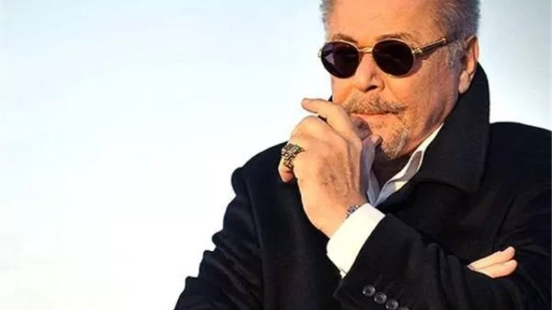 حوار نادر من 38 عامأً.محمود عبد العزيز: أنا ضد إعادة الأفلام