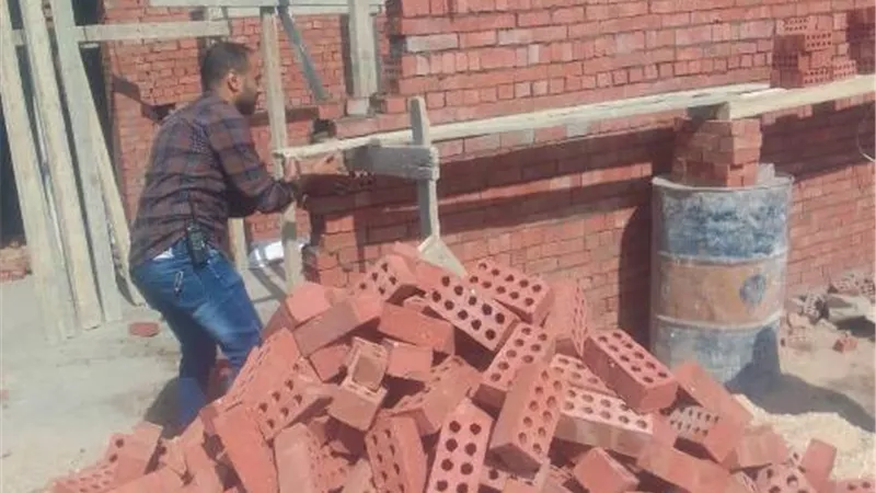 إيقاف محاولة بناء مخالف وإزالتها بحى شرق مدينة نصر
