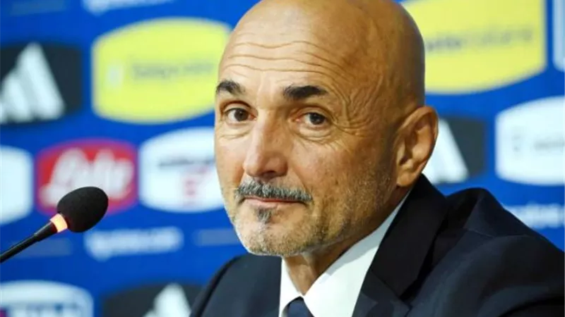 قبل مواجهة مولدوفا.. سباليتي يعلن موعد رحيله عن تدريب الأوزري
