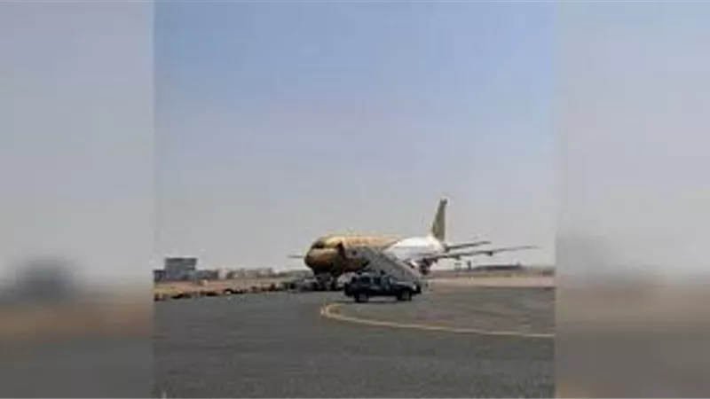 الكويت.. طائرة تهبط اضطرارياً بعد بلاغ عن قنبلة