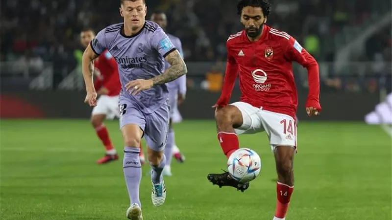 ينافس ميسي..حسين الشحات على موعد مع التاريخ في كأس العالم للأندية