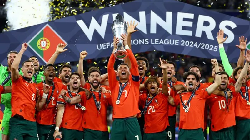 شاهد.. تتويج البرتغال بلقب دوري الامم الاوروبية بقيادة رونالدو