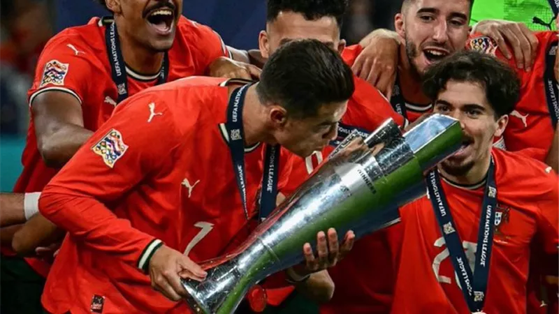 البرتغال بطل الأمم الأوروبية أمام إسبانيا .. شاهد ملخص المباراة
