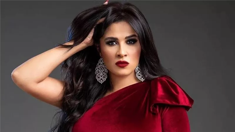 بعد غياب 7 سنوات..ياسمين عبد العزيز تعود بـفيلم زوجة رجل مش مهم
